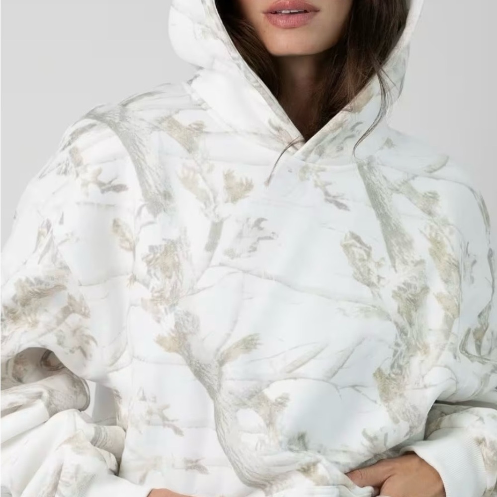 Comfrt Hoodie in White and Gray Camo